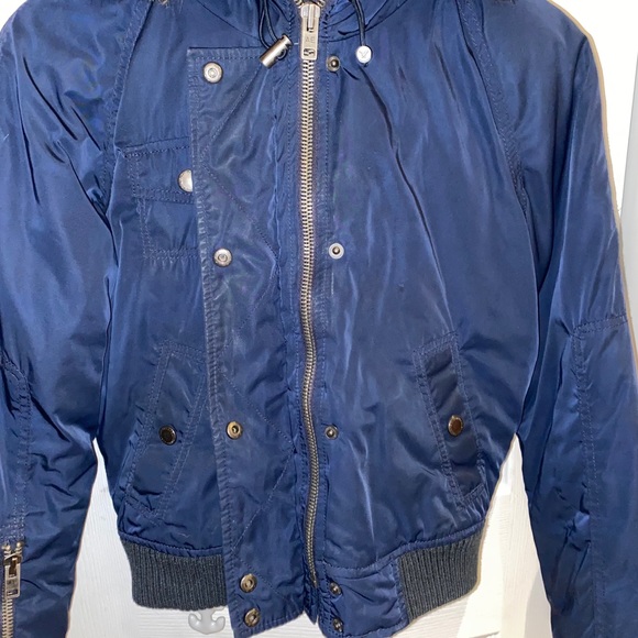 💕AE | Blue Puffer Jacket - Picture 5 of 12